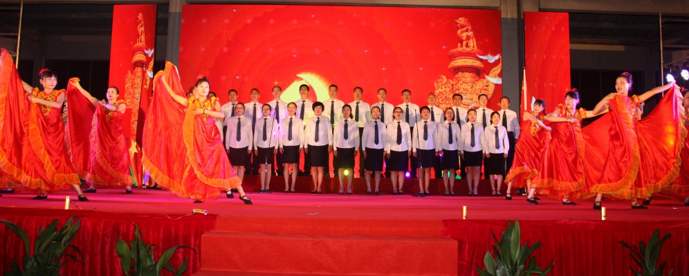 3、大合唱1.jpg